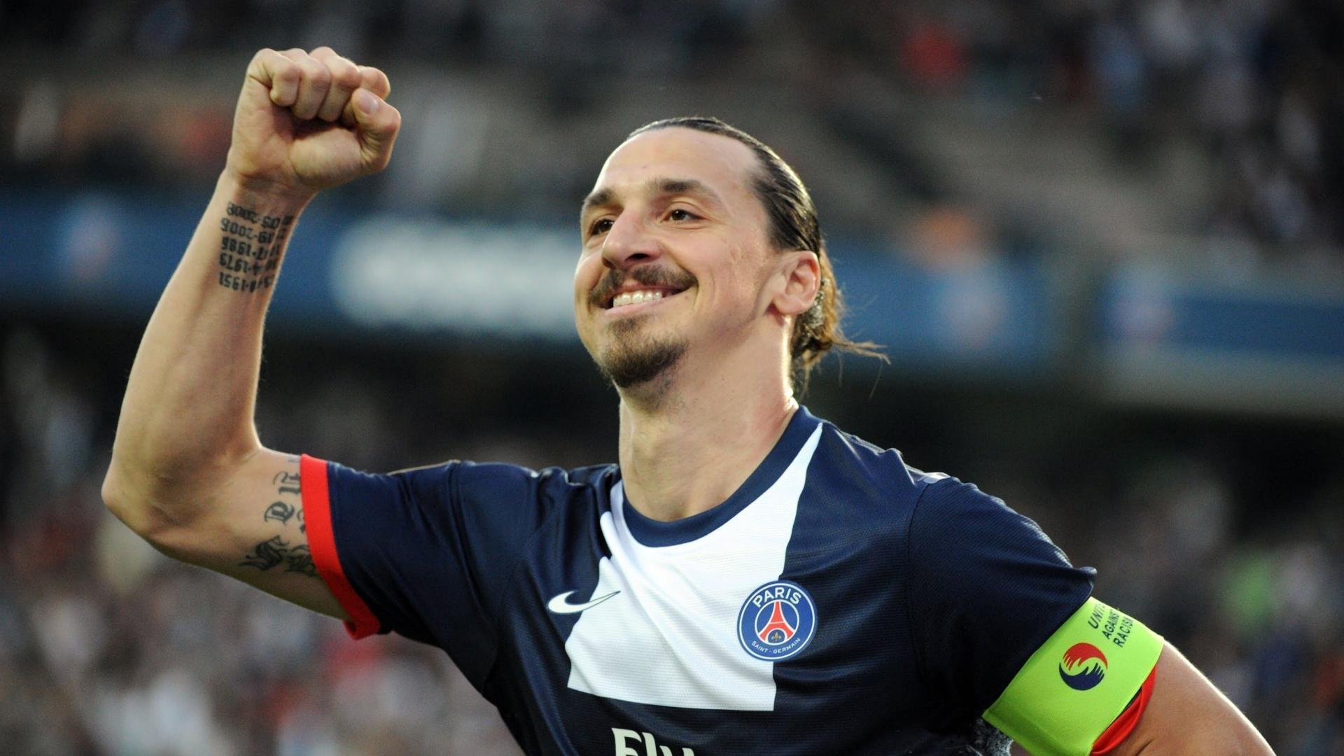 克洛普不断创新战术，带队冲击历史佳绩